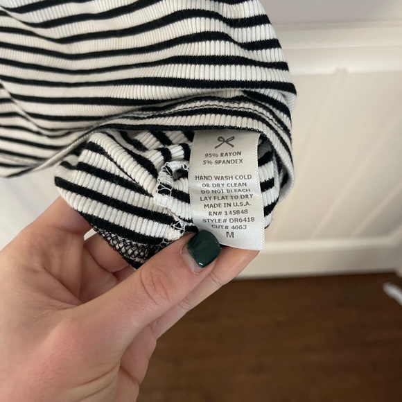 Everly Striped Dress - Picture 5 of 5